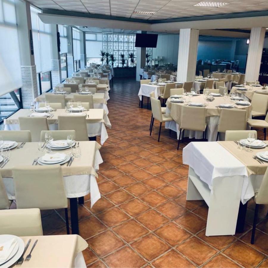 Alojamento Restaurante Dom Dinis Вила-Нова-ди-Пояриш Экстерьер фото